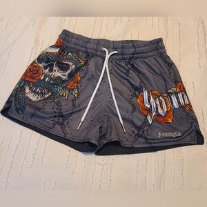 Young LA Skull Graphic Shorts Small